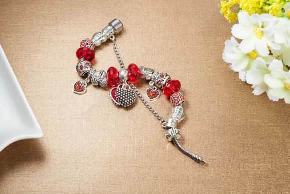 Браслет у стилі пандору Червоне серце