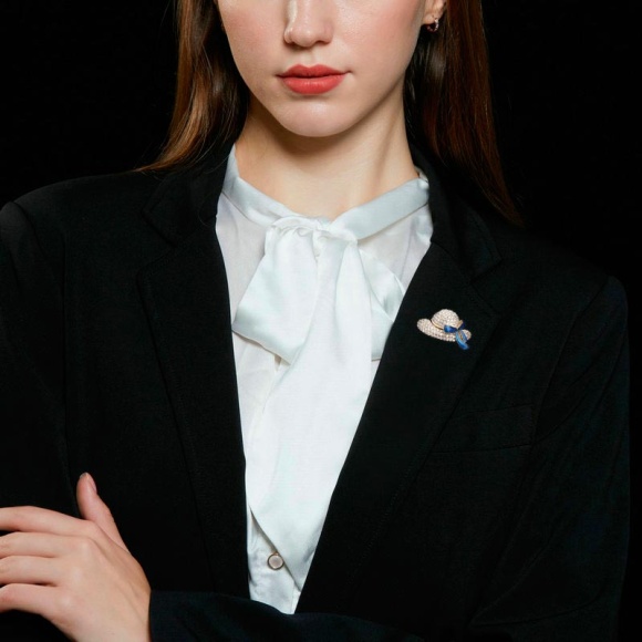 Брошь женская шляпа