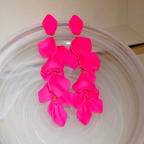 Довгі сережки Пелюстки