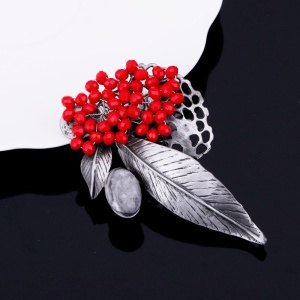 Вінтажна брошка Горобина