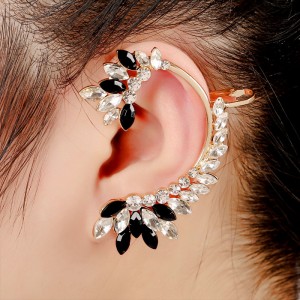 Кафф с кристаллами Romantic