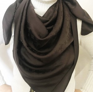 Платок шелковый Louis Vuitton 