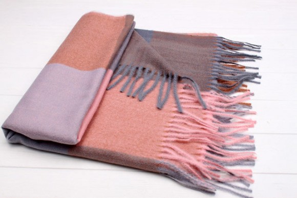 Жіночий шарф у клітку Collection