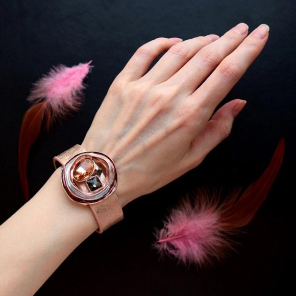 Женский кожаный браслет Флора