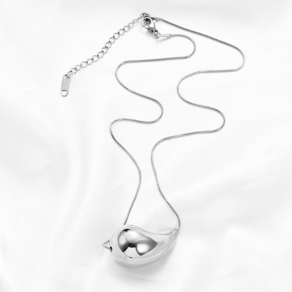 Кулон крапля