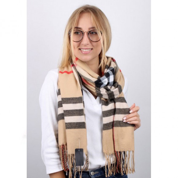 Шарф у клітку у стилі Burberry Шарф у клітку у стилі Burberry