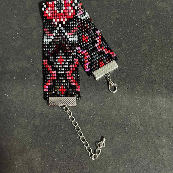 Браслет із бісеру квітка Орнамент