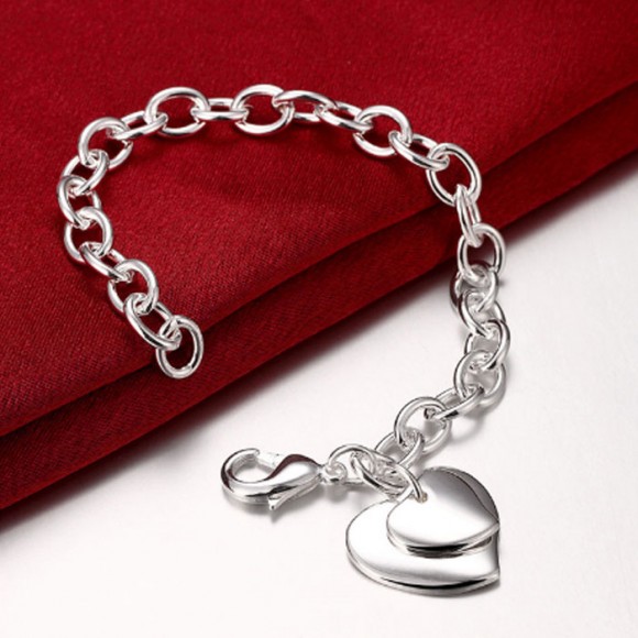 Серебряный браслет цепочка с подвеской сердце Серебряный браслет цепочка с подвеской сердце