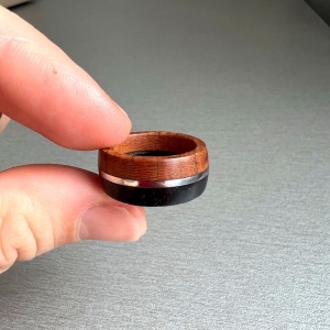 Кольцо из дерева Style  Кольцо из дерева Style