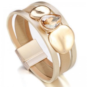 Женский кожаный браслет Модерн