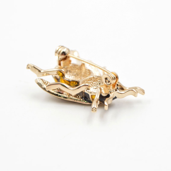 Брошь Пчела