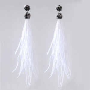 Серьги кисточки Воздушные с перьями Серьги кисточки Воздушные с перьями