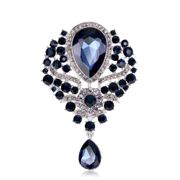 Брошка Герцогиня з камінням Брошка Герцогиня з камінням