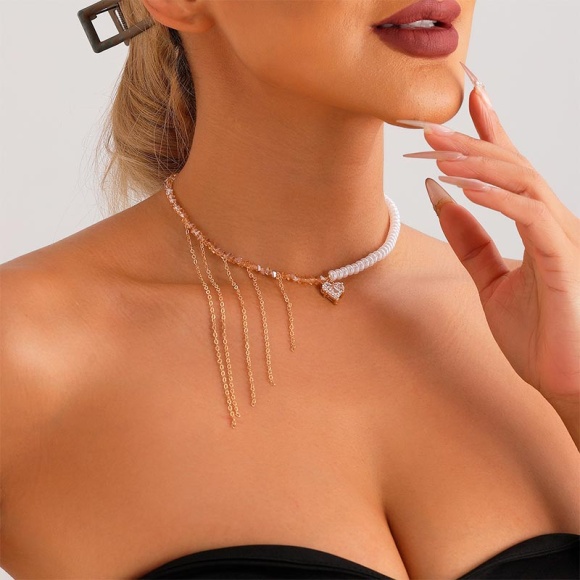 Колье чокер из бусин с цепочкой Нить Сердца