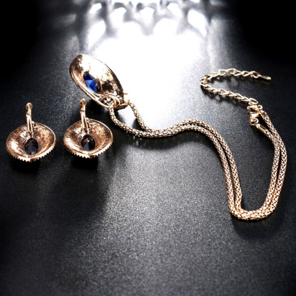 Набір прикрас Айбіге: кулон, сережки Набір прикрас Айбіге: кулон, сережки