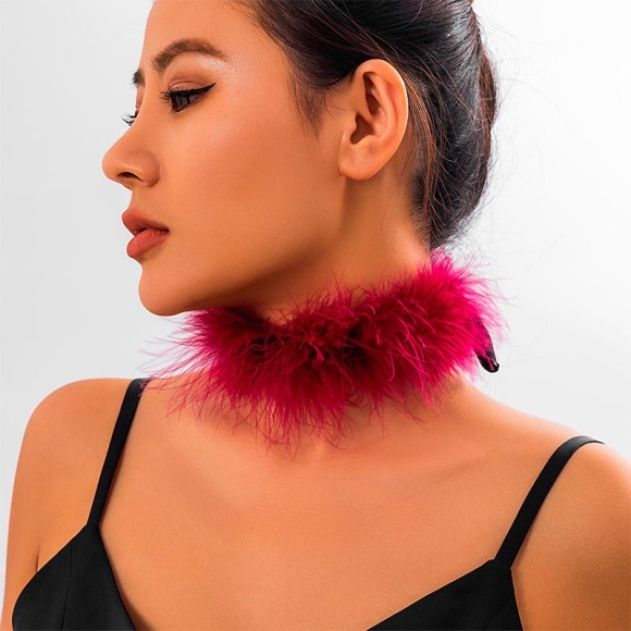 Чокер из перьев Чокер из перьев