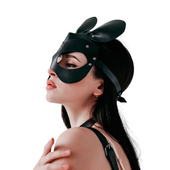 Кожаная маска с круглыми ушками Кожаная маска с круглыми ушками