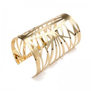 Металевий браслет Elegant gold Металевий браслет Elegant gold