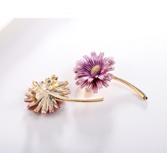 Брошка Астра