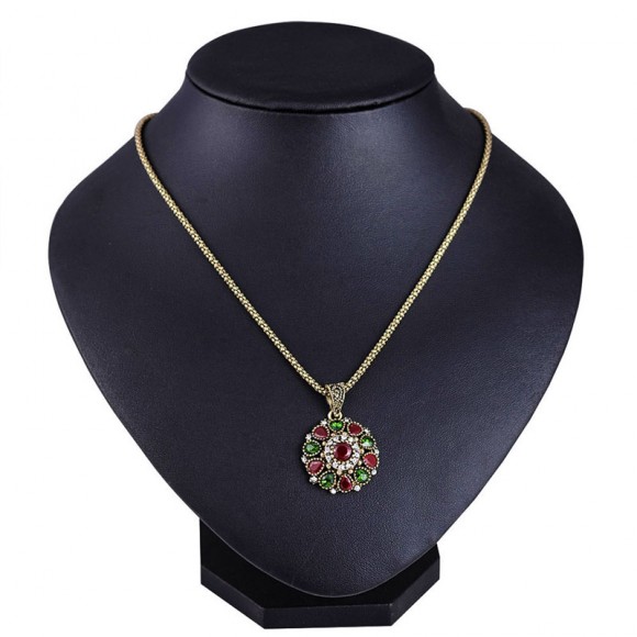 Набір прикрас прекрасний вік Istanbul: кулон, сережки, кільце Набір прикрас прекрасний вік Istanbul: кулон, сережки, кільце