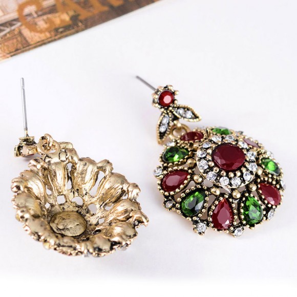 Набір прикрас прекрасний вік Istanbul: кулон, сережки, кільце Набір прикрас прекрасний вік Istanbul: кулон, сережки, кільце