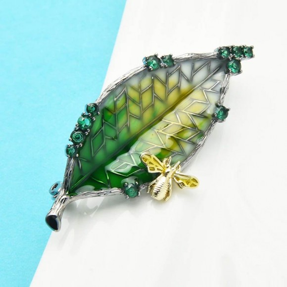 Брошь Листок с пчелой Элит Брошь Листок с пчелой Элит