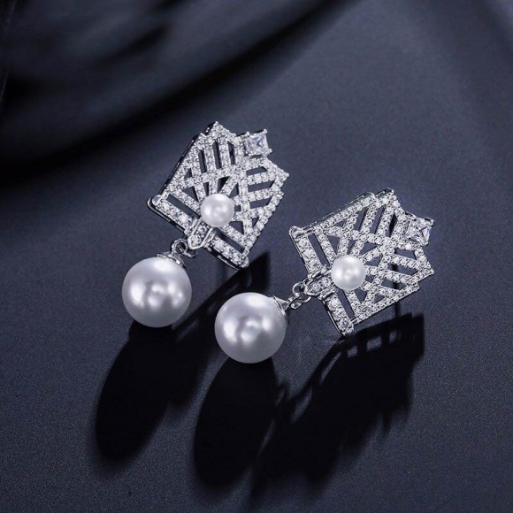 Серьги подвески Вивиан с цирконом Серьги подвески Вивиан с цирконом