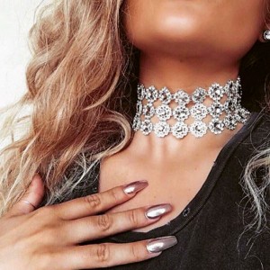 Чокер на шею Flower Choker Чокер на шею Flower Choker