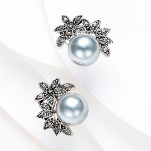 Серьги подвески Цветок с жемчужиной стиль