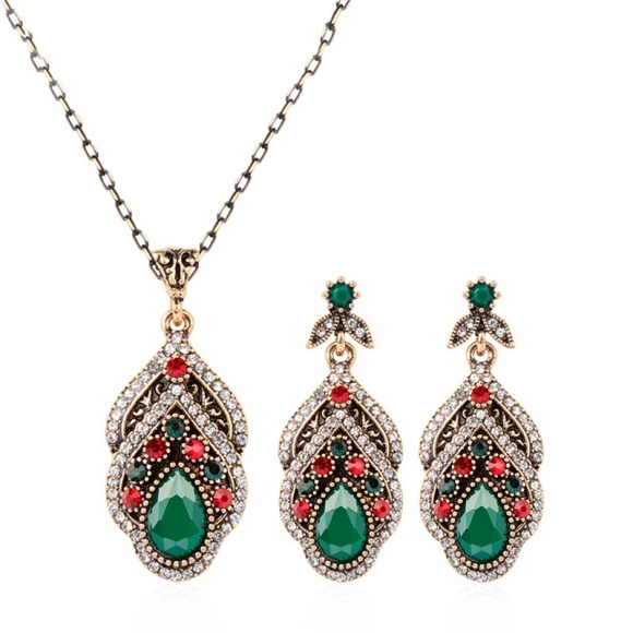 Набор украшений в турецком стиле украшений Фериде: кулон, серьги