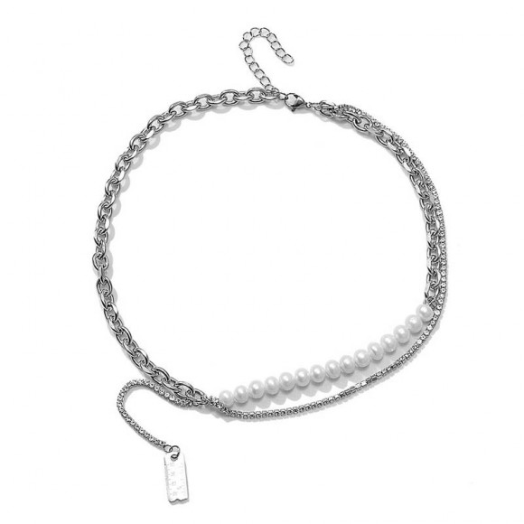 Цепочка на шею с жемчугом и подвеской линейкой Цепочка на шею с жемчугом и подвеской линейкой