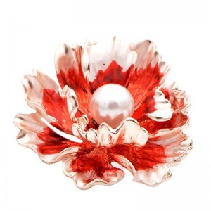 Брошка прекрасна Квітка з перлиною