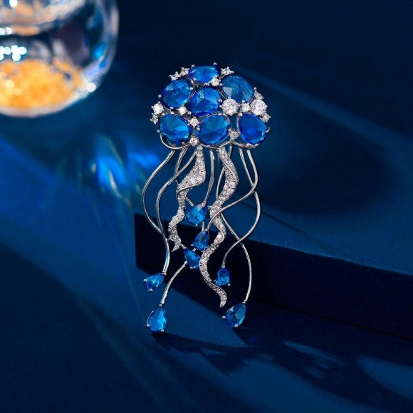 Брошь Медуза Брошь Медуза