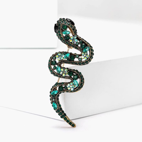 Брошь зеленая Змея 