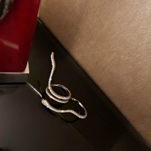 Подвійне кільце Змія кристал