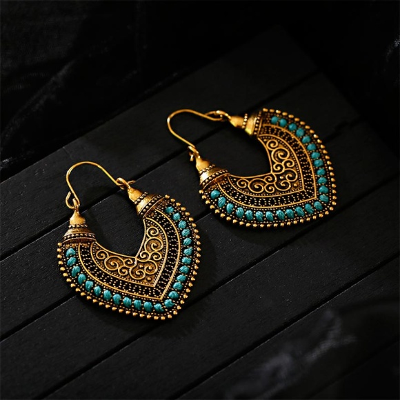 Сережки у бохо стилі Серце бронзового кольору з ниткою