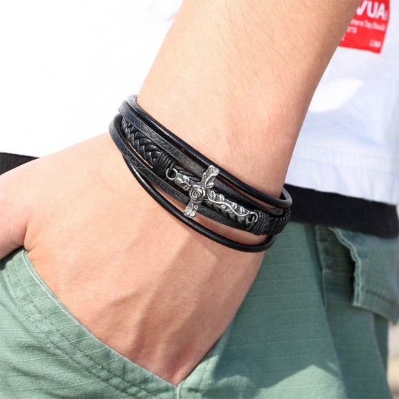 Шкіряний браслет Хрест з трояндами