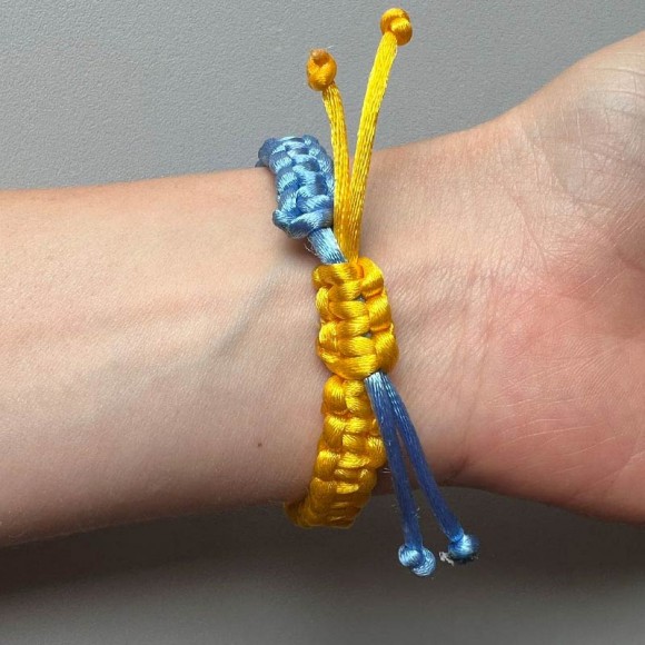 Браслет из шнура Украина  Браслет из шнура Украина