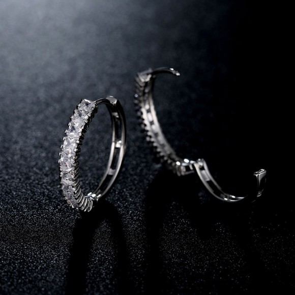 Сережки кільця Конго-Кристал Сережки кільця Конго-Кристал