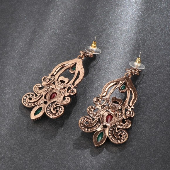 Серьги с камнями Бельгин