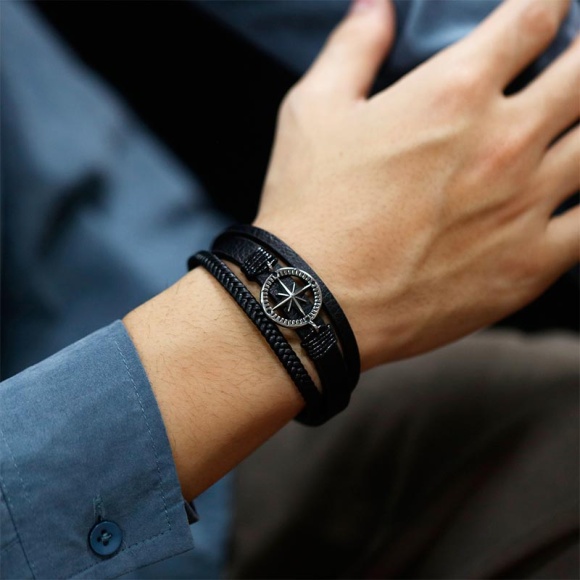 Мужской кожаный браслет стрелки компаса Приключения Мужской кожаный браслет стрелки компаса Приключения