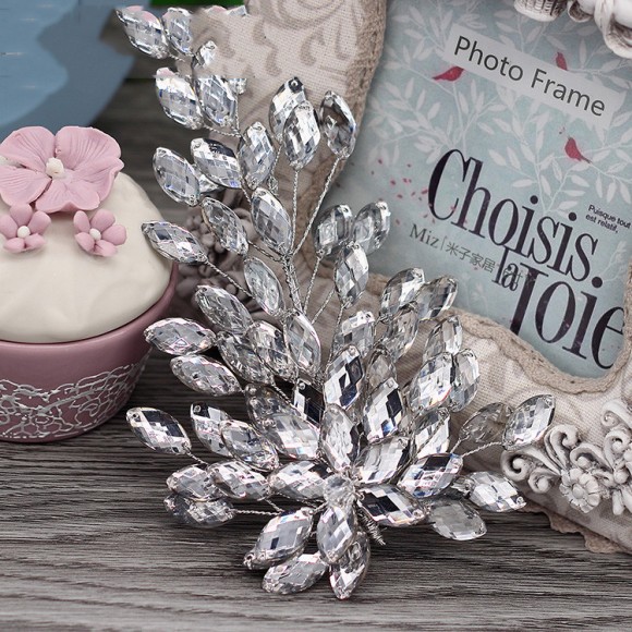 Украшение в причёску Кристальный цветок Украшение в причёску Кристальный цветок