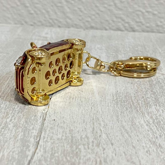 Брелок машинка