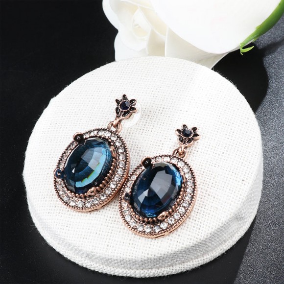 Набір Хасрет прикрас: кулон і сережки