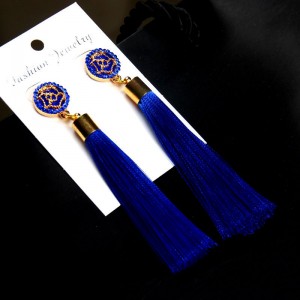 Серьги кисточки Flowers Серьги кисточки Flowers