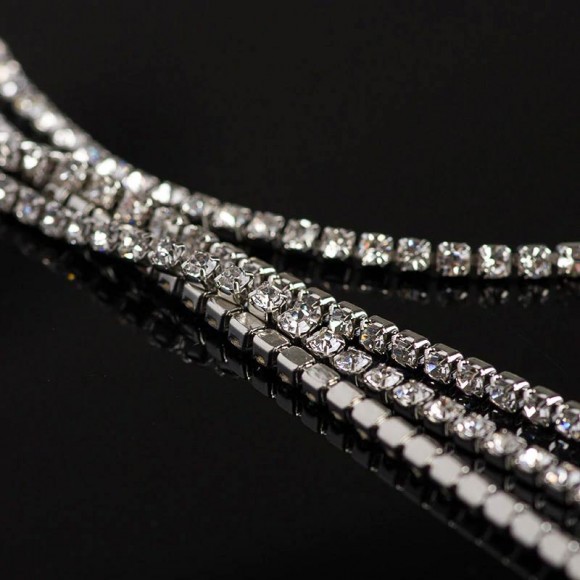 Набір прикрас: Довге Кольє та сережки Соната