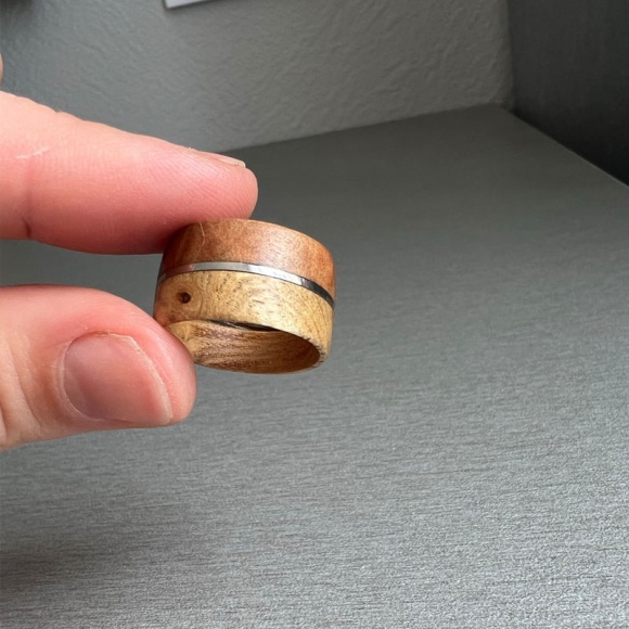 Кільце із дерева Оптима Кільце із дерева Оптима