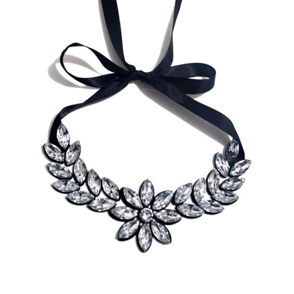 Колье Кристальное с атласной лентой Колье Кристальное с атласной лентой