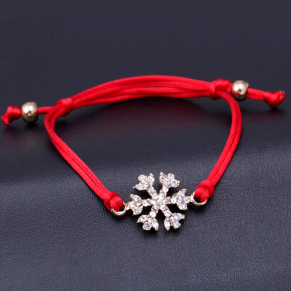 Браслет на червоній нитці Сніжинка