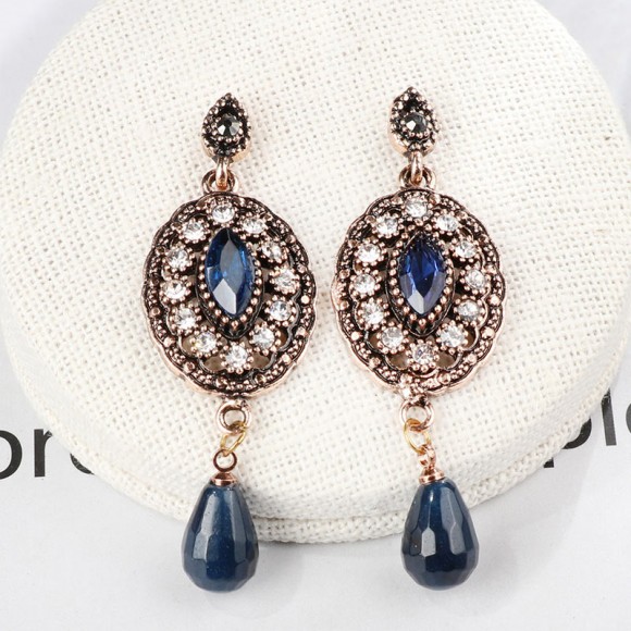 Серьги с камнями Бахар